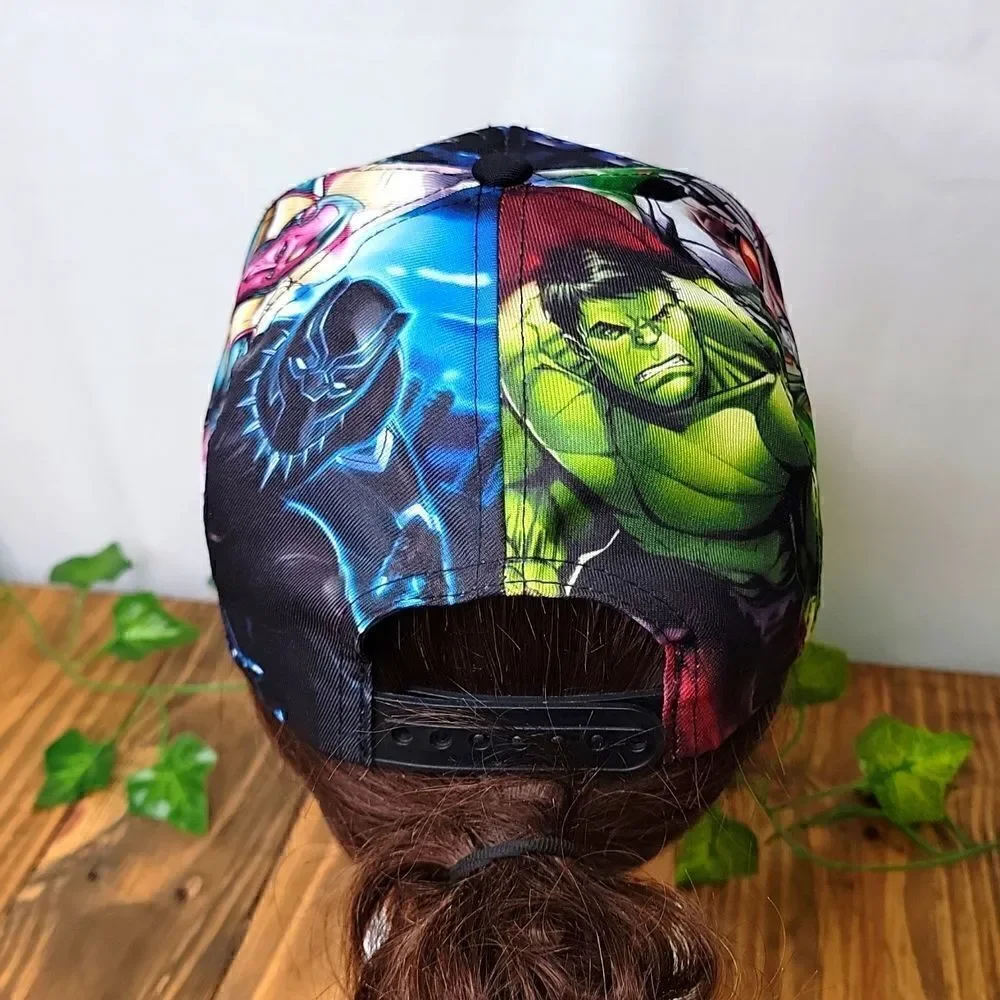 Marvel. Kids/Young Adult. Baseball Cap. Avengers. Like New